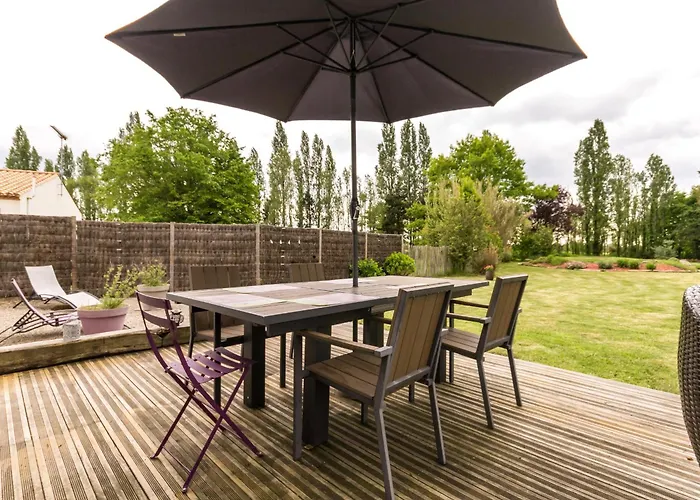 펜션 Paisible Avec Grand Jardin Pres Du Lac, Ping-pong, Velo, Climatisation, Proche De Nantes Et Plages - Fr-1-306-1056